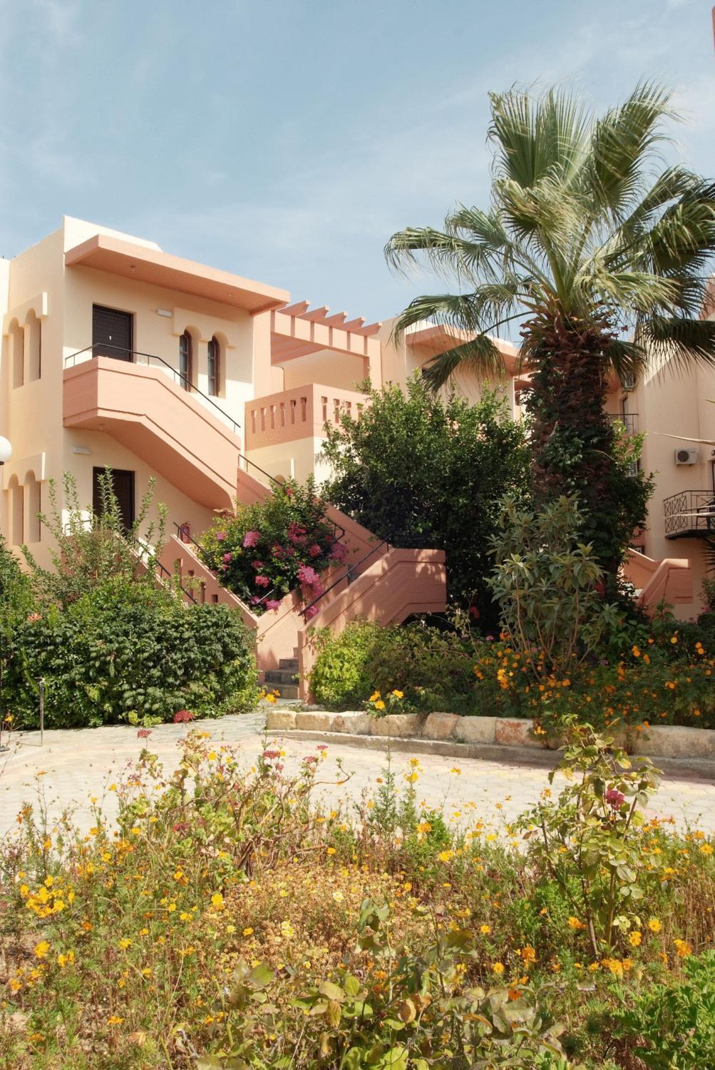 Ekavi Apartments Agia Marina Exterior foto