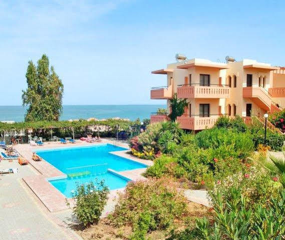 Ekavi Apartments Agia Marina Exterior foto