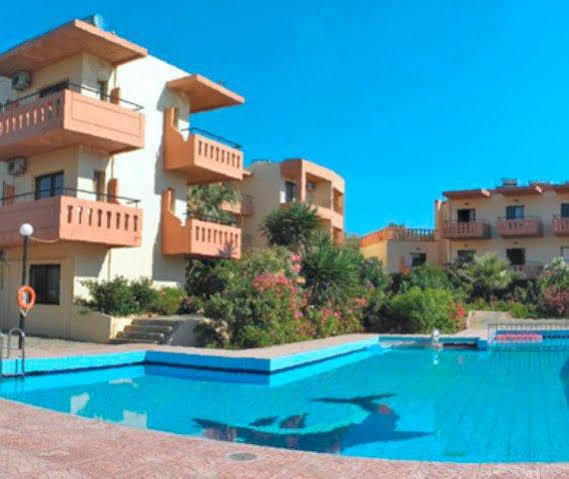 Ekavi Apartments Agia Marina Exterior foto