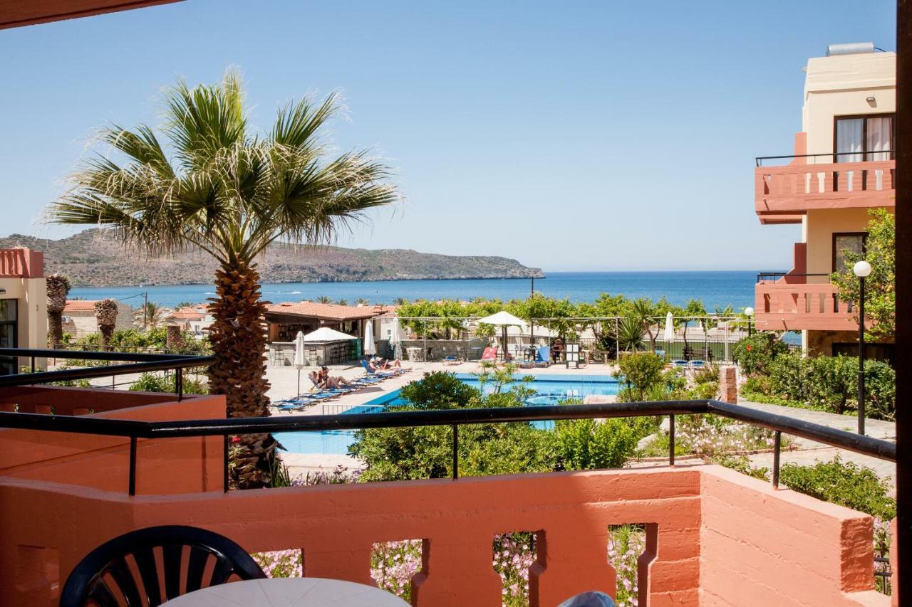 Ekavi Apartments Agia Marina Exterior foto