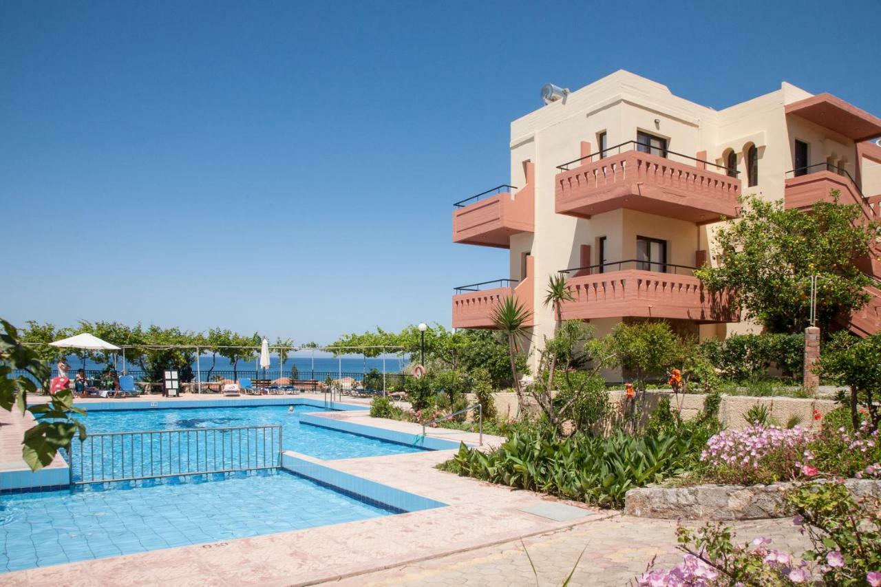 Ekavi Apartments Agia Marina Exterior foto