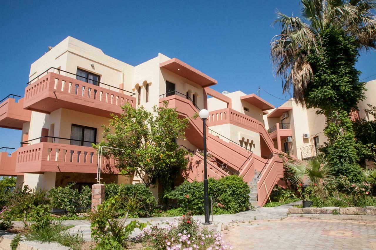 Ekavi Apartments Agia Marina Exterior foto