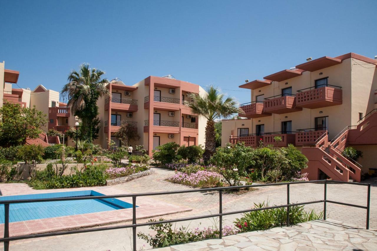 Ekavi Apartments Agia Marina Exterior foto